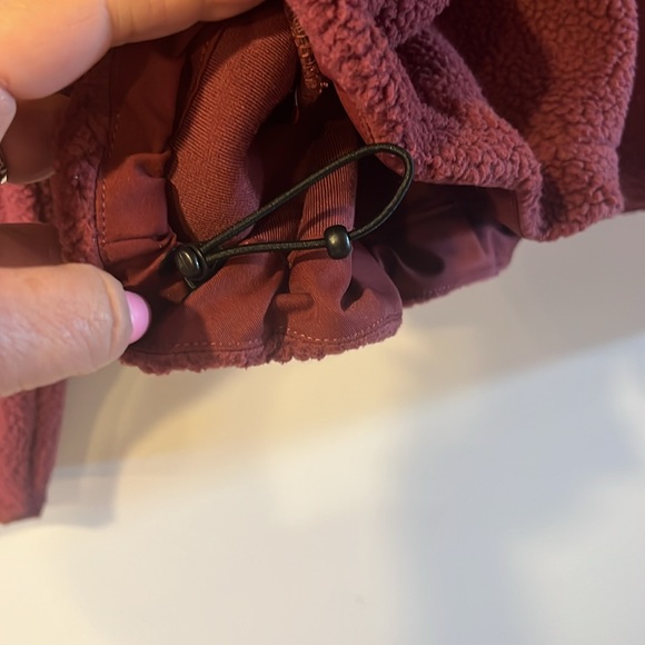 Cuts Sherpa half zip NWT - Picture 8 of 13